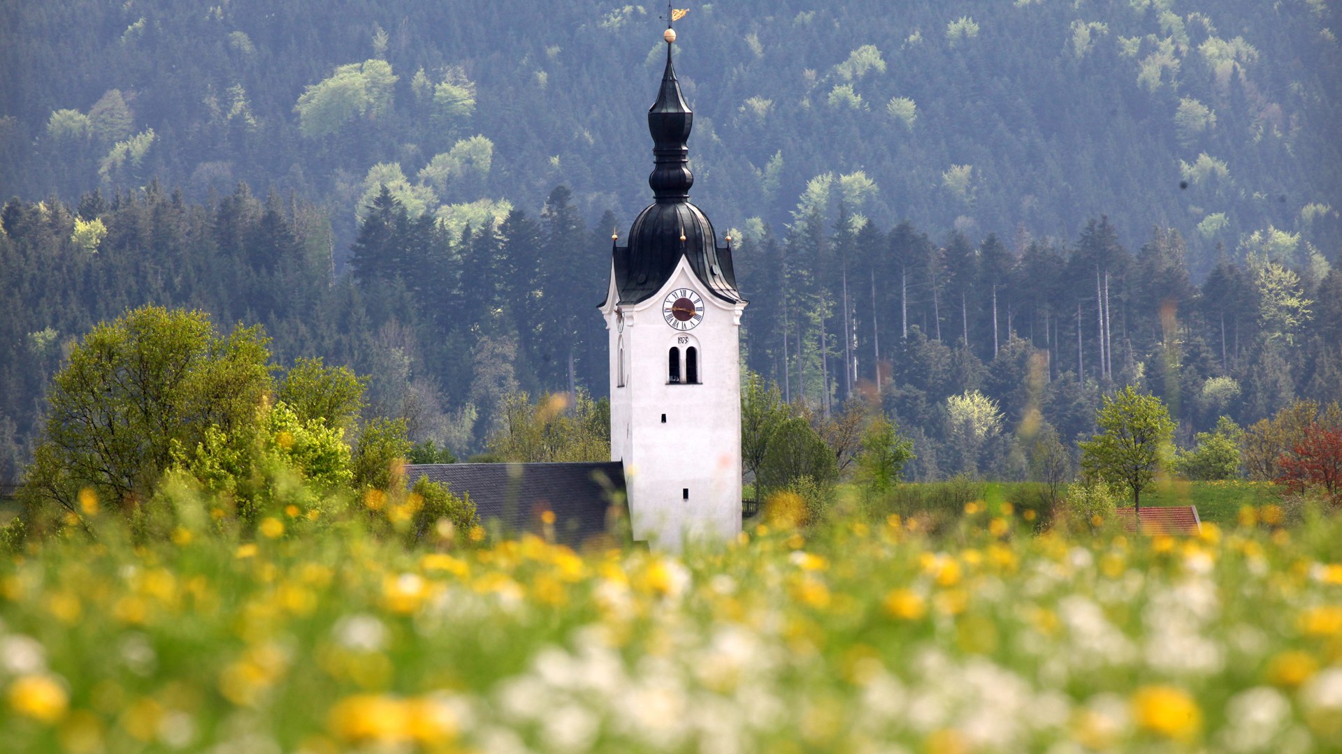 Kirche Reichersbeuern, © VG Reichersbeuern Kirche Reichersbeuern, © VG Reichersbeuern