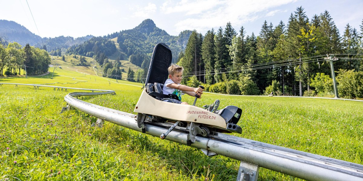 Sommerrodelbahn Jaudenhangflitzer, © © Tourismus Lenggries, Foto: A. Greiter Sommerrodelbahn Jaudenhangflitzer, © © Tourismus Lenggries, Foto: A. Greiter