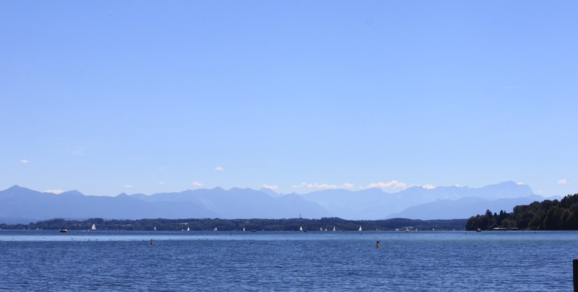 Starnberger See mit Alpenpanorama, © Tölzer Land Tourismus Starnberger See mit Alpenpanorama, © Tölzer Land Tourismus