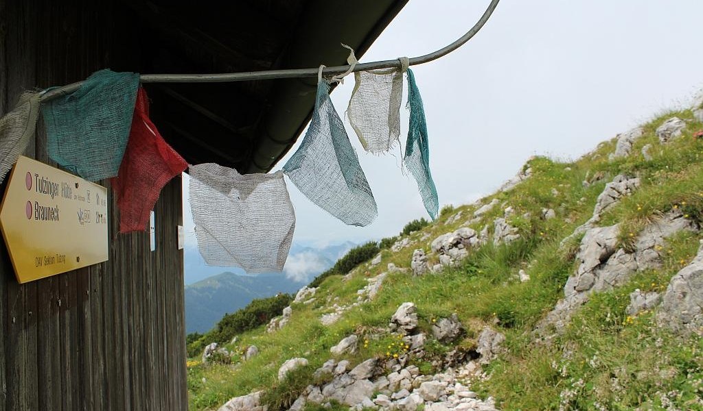 Biwakhütte am Gipfel, © Gästeinformation Benediktbeuern Biwakhütte am Gipfel, © Gästeinformation Benediktbeuern