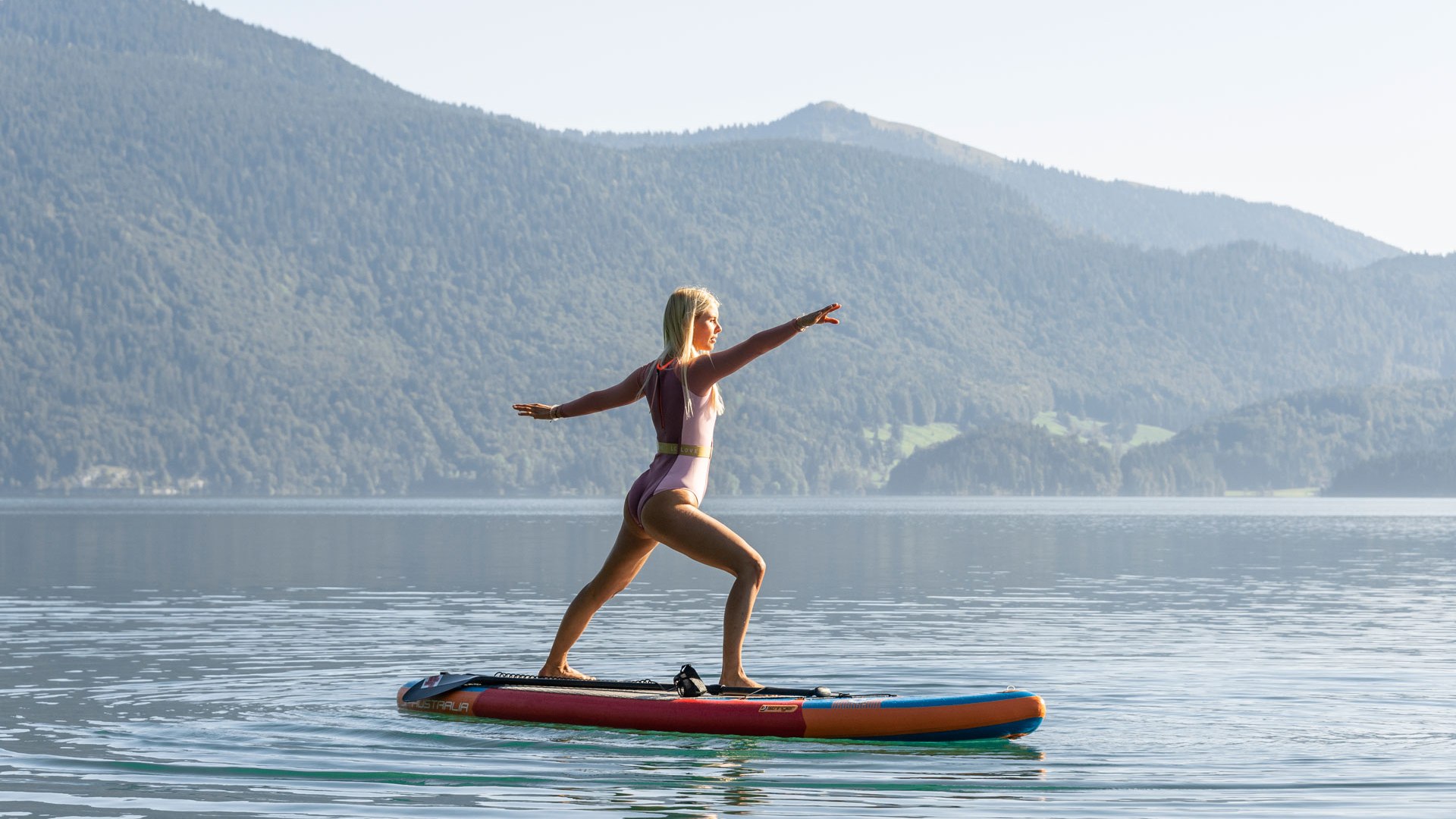 SUP-Yoga Walchensee, © (c) bayern.by / Udo Bernhart SUP-Yoga Walchensee, © (c) bayern.by / Udo Bernhart