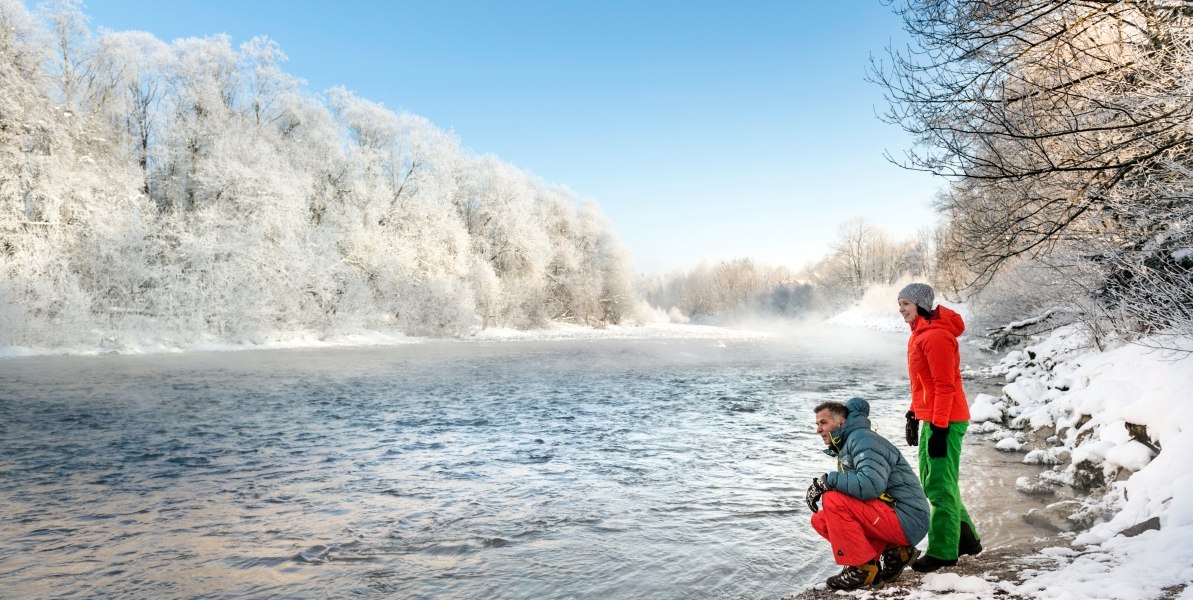 Winterwanderung entlang der Isar, © Tourismus Oberbayern München Winterwanderung entlang der Isar, © Tourismus Oberbayern München