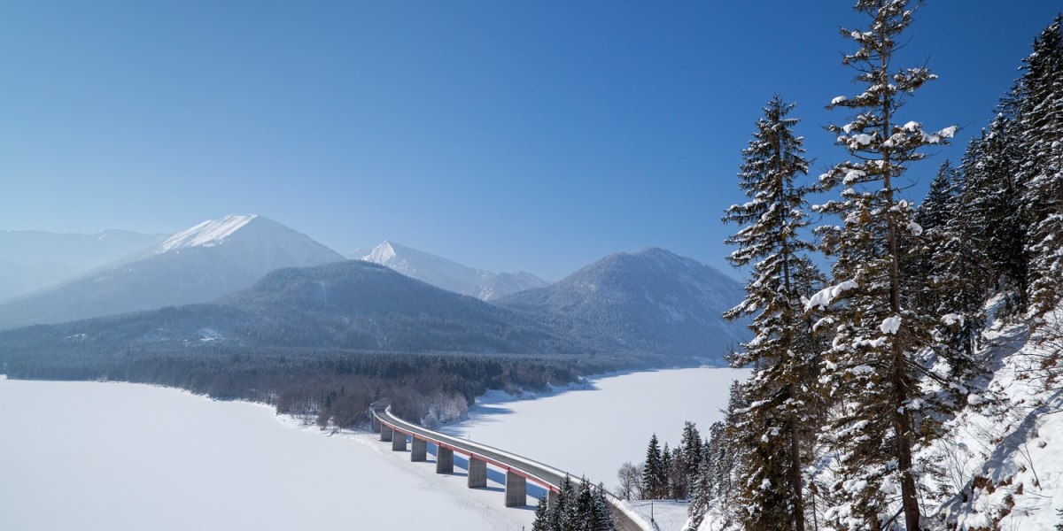 Sylvensteinbrücke im Winter, © Tourismus Lenggries Sylvensteinbrücke im Winter, © Tourismus Lenggries