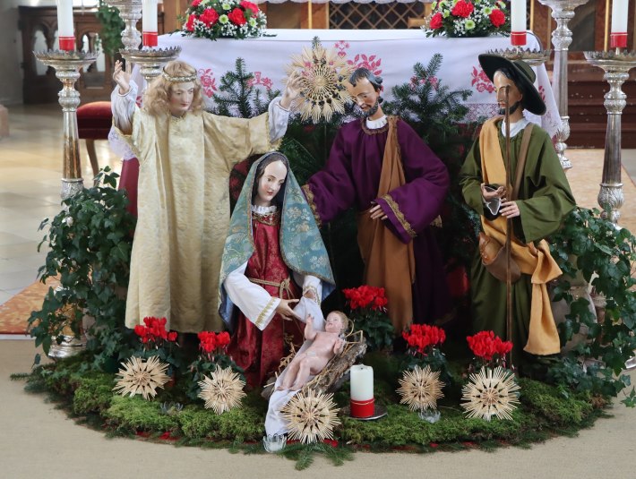 Diese Altarkrippe ist in der Mühlfeldkirche Bad Tölz zu finden., © Tölzer Land Tourismus|Kirschenhofer Diese Altarkrippe ist in der Mühlfeldkirche Bad Tölz zu finden., © Tölzer Land Tourismus|Kirschenhofer