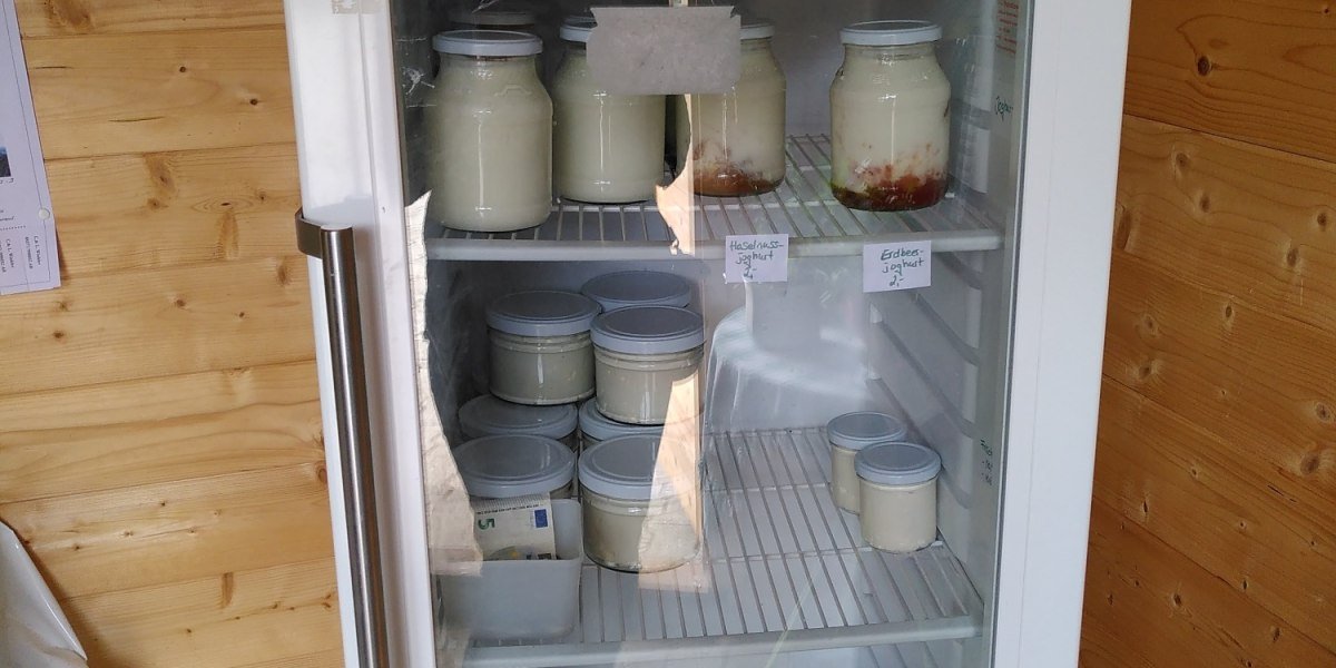 Verkauf von Milchprodukten, © Unbekannt Verkauf von Milchprodukten, © Unbekannt