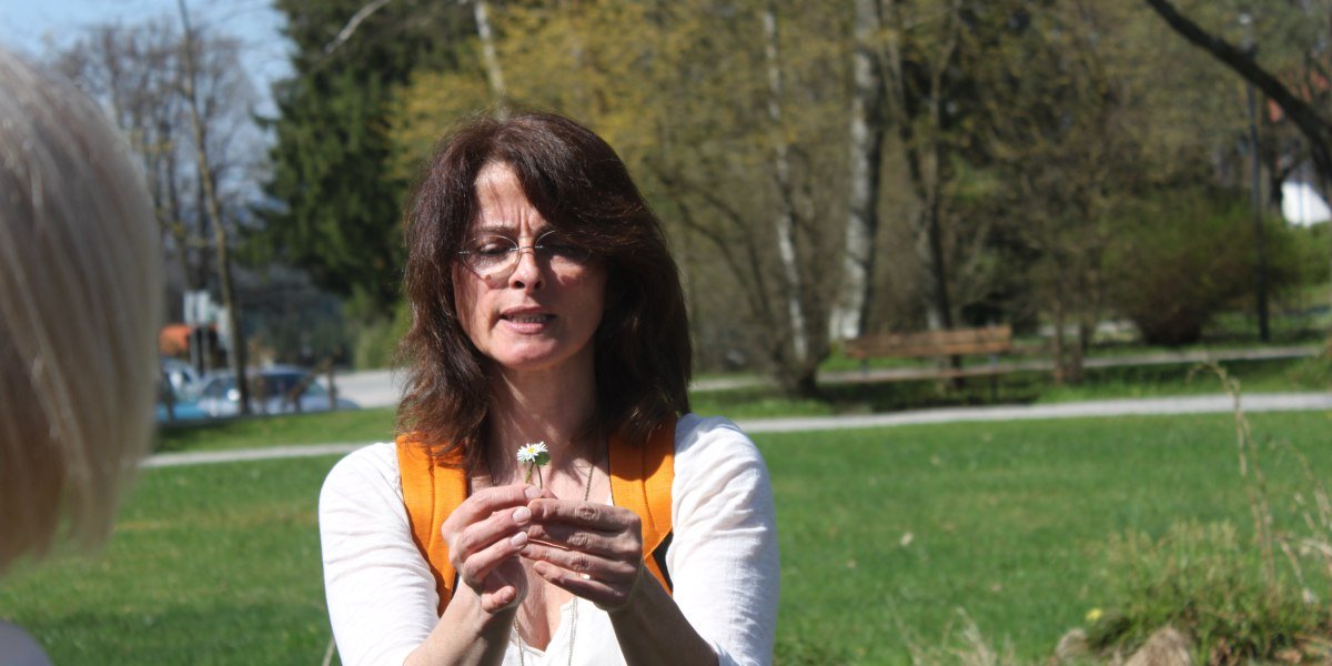 Andrea Winkler im Kräuter-Erlebnis-Park Bad Heilbrunn, © Archiv Tölzer Land Tourismus Andrea Winkler im Kräuter-Erlebnis-Park Bad Heilbrunn, © Archiv Tölzer Land Tourismus