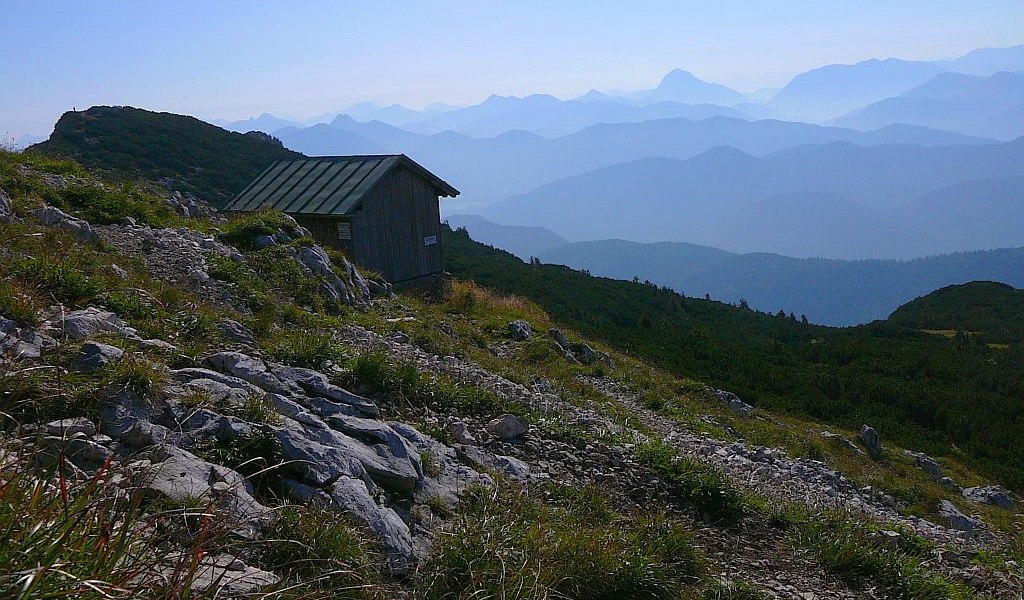 Panoramablick von der Benediktenwand, © Gästeinformation Benediktbeuern Panoramablick von der Benediktenwand, © Gästeinformation Benediktbeuern