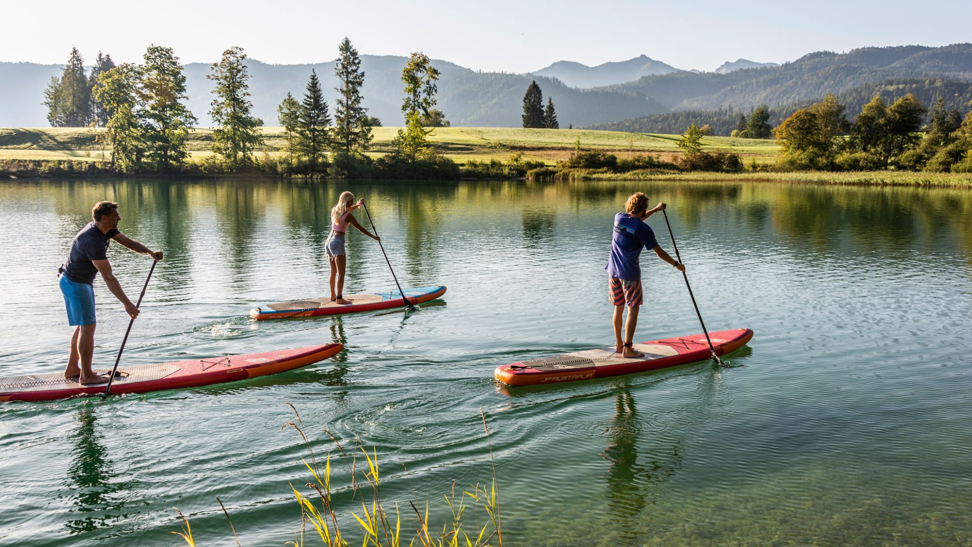 SUP - Aktive Erholung am Walchensee, © bayern.by, Udo Bernhart SUP - Aktive Erholung am Walchensee, © bayern.by, Udo Bernhart