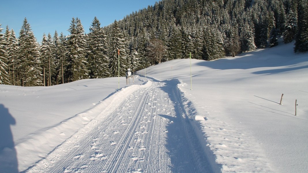 gewalzter Winterwanderweg zur Lenggrieser Hütte, © Lenggrieser Hütte gewalzter Winterwanderweg zur Lenggrieser Hütte, © Lenggrieser Hütte