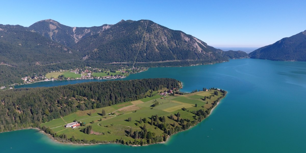 Rundweg um die Halbinsel Zwergern, © Tölzer Land Tourismus Rundweg um die Halbinsel Zwergern, © Tölzer Land Tourismus