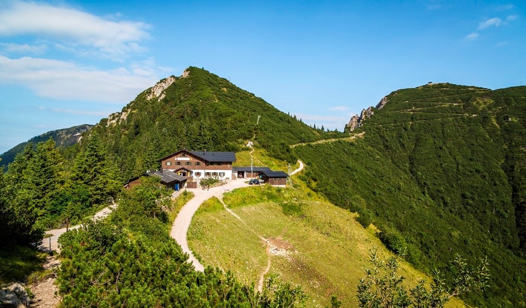 Berggasthaus Herzogstand, © Tourist Information Kochel a. See, Fotograf Thomas Kujat Berggasthaus Herzogstand, © Tourist Information Kochel a. See, Fotograf Thomas Kujat