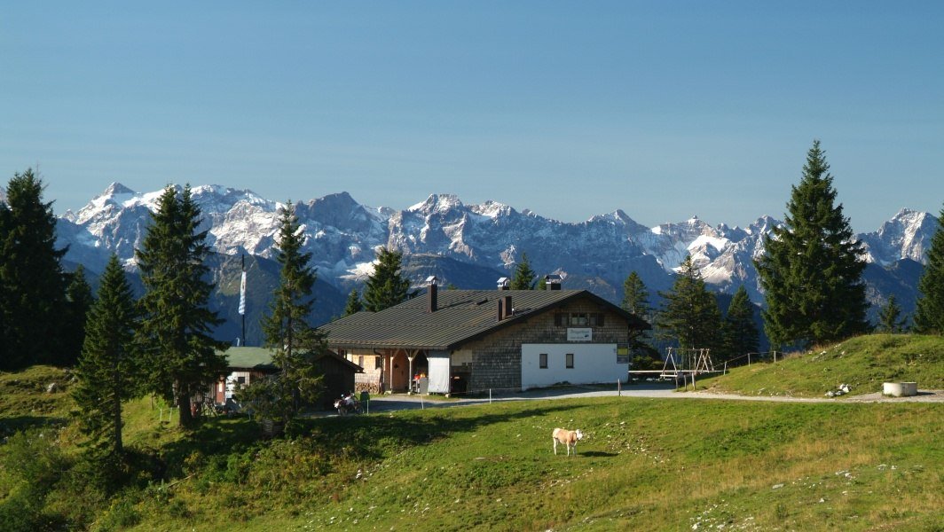 Tölzer Hütte am Brauneck, © Tourismus Lenggries Tölzer Hütte am Brauneck, © Tourismus Lenggries