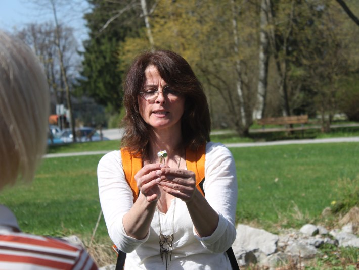 Andrea Winkler im Kräuter-Erlebnis-Park Bad Heilbrunn, © Archiv Tölzer Land Tourismus