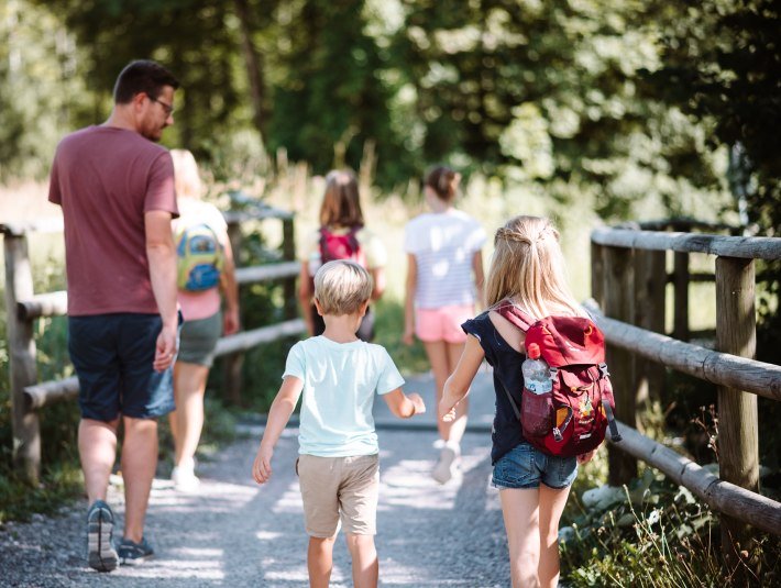 Wandern und Radeln mit Kindern  - im Tölzer Land gibt es viele familientaugliche Touren, © Tölzer Land Tourismus|Leonie Lorenz