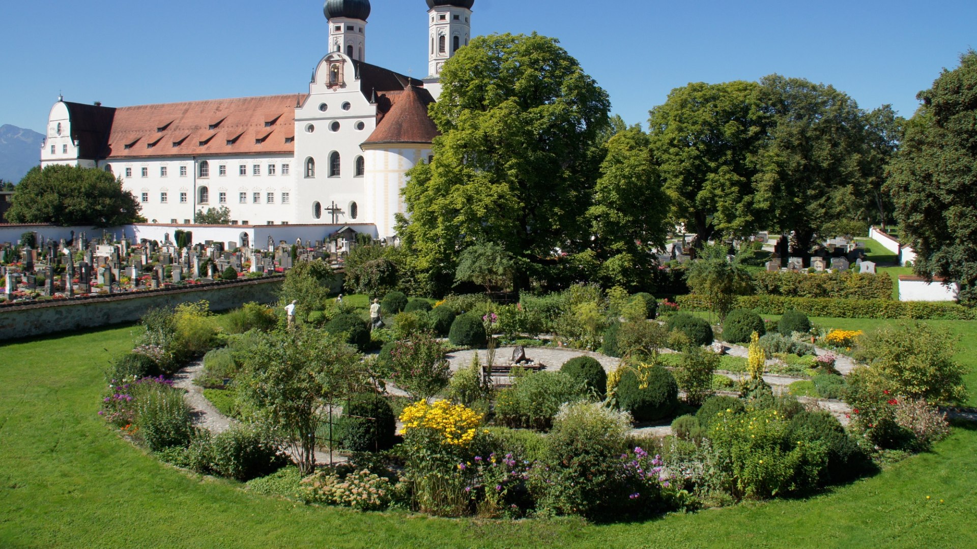 Meditationskr&auml;utergarten Kloster Benediktbeuern, &copy; Zentrum f&uuml;r Umwelt und Kultur, Benediktbeuern