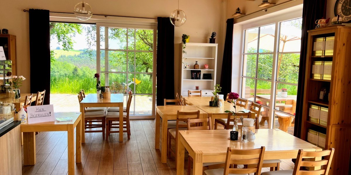 Im Caf&eacute; Bolzmacher (Wackersberg bei Bad T&ouml;lz), &copy; Hochschule M&uuml;nchen