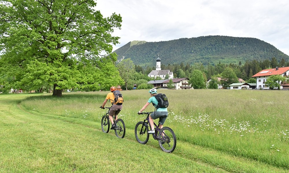 Radrundtour Seen, Berge, Museen, © Community