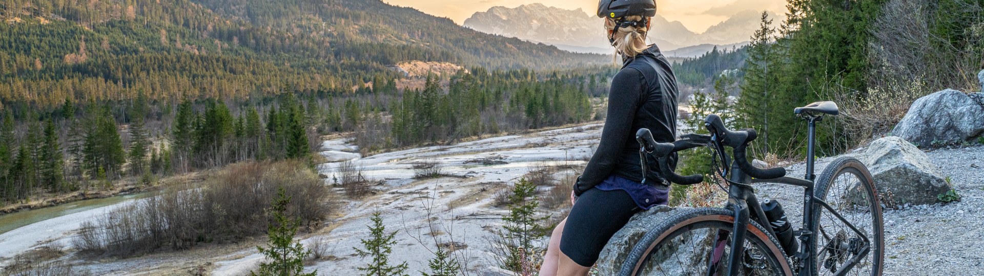 Graveln mit Sara Hallbauer, &copy; Axel & sara Hallbauer