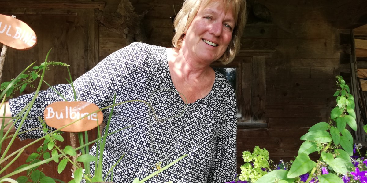 Kr&auml;uterp&auml;dagogin & K&ouml;chin Veronika St&ouml;ckner, &copy; T&ouml;lzer Land Tourismus|Kirschenhofer