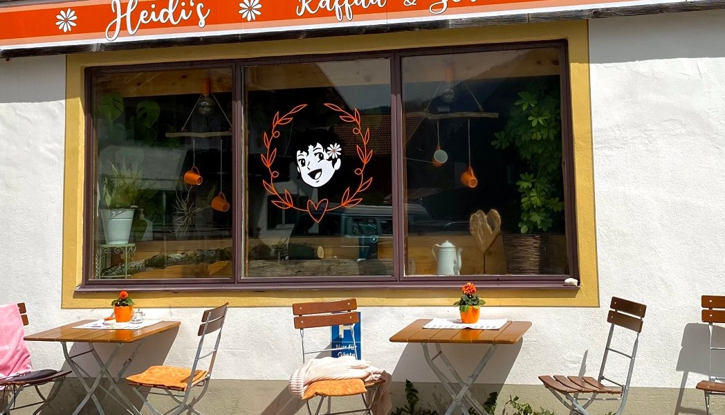 Platz in der Sonne bei Heidi's, &copy; Fakult&auml;t f&uuml;r Tourismus - Hochschule M&uuml;nchen - Digitales Marketing & Management