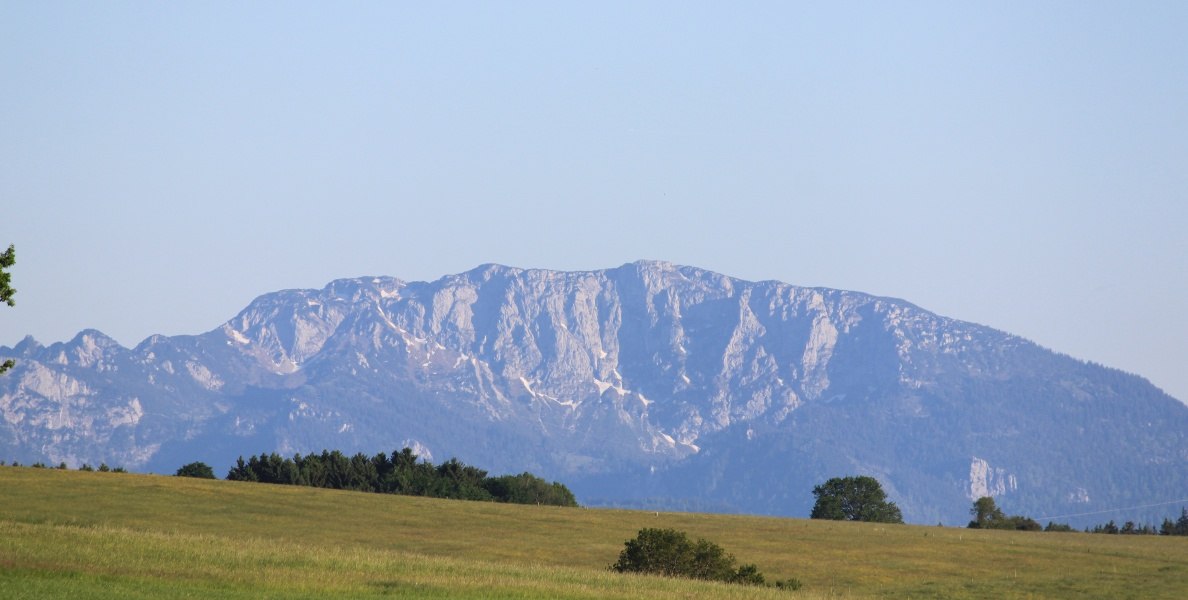 Benediktenwandblick von Münsing, © Tölzer Land Tourismus