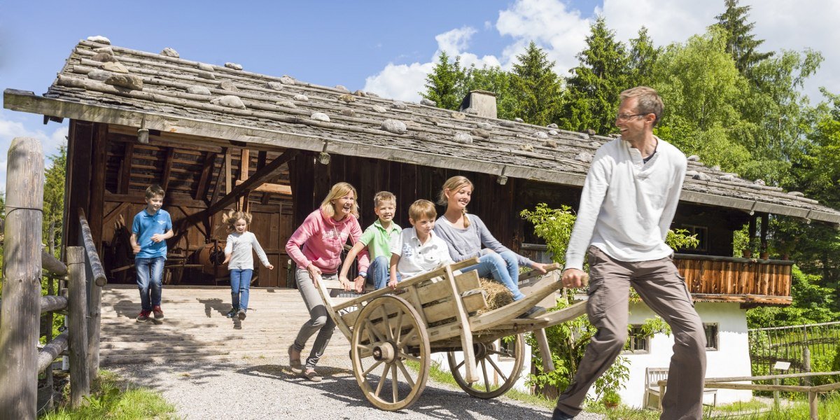 nur in Verbindung mit Freilichtmuseum!, &copy; Bezirk Oberbayern, Archiv FLM Glentleiten, Foto: Tunger