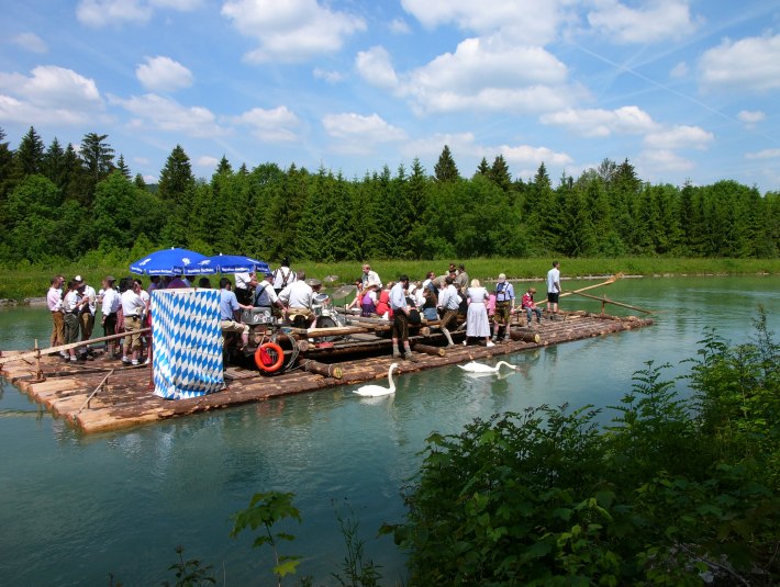 Flossfahren auf der Isar