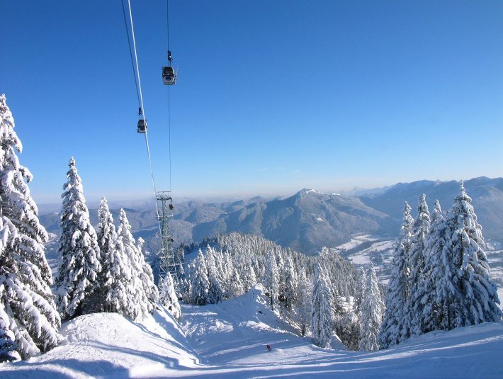 Mit der Brauneck-Bergbahn rein ins Wintervergn&uuml;gen, &copy; T&ouml;lzer Land Tourismus|K. Knirk