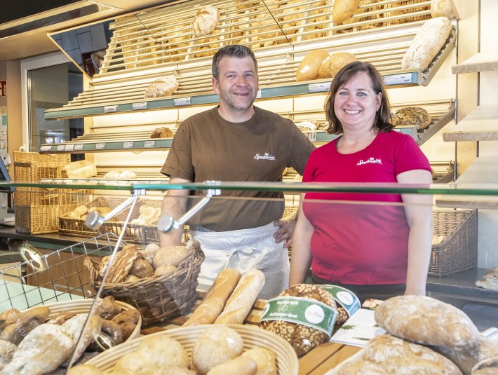 Die Speckers in ihrer Bäckerei, © Konrad Specker|Foto W. Kronwitter