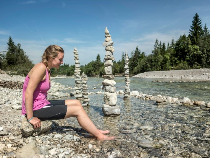 Wanderer am Jacheneinlauf, © Tourismus Oberbayern München