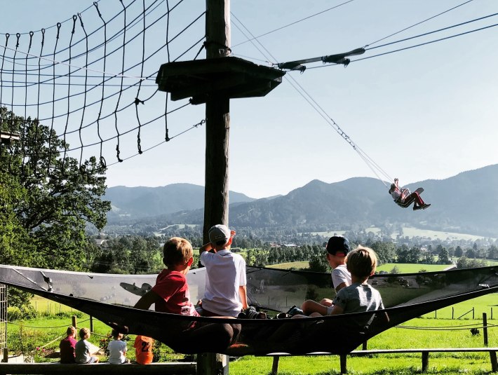 Hängematte im Hochseilgarten Isarwinkel, © Hochseilgarten Isarwinkel|Foto: Axel Berger