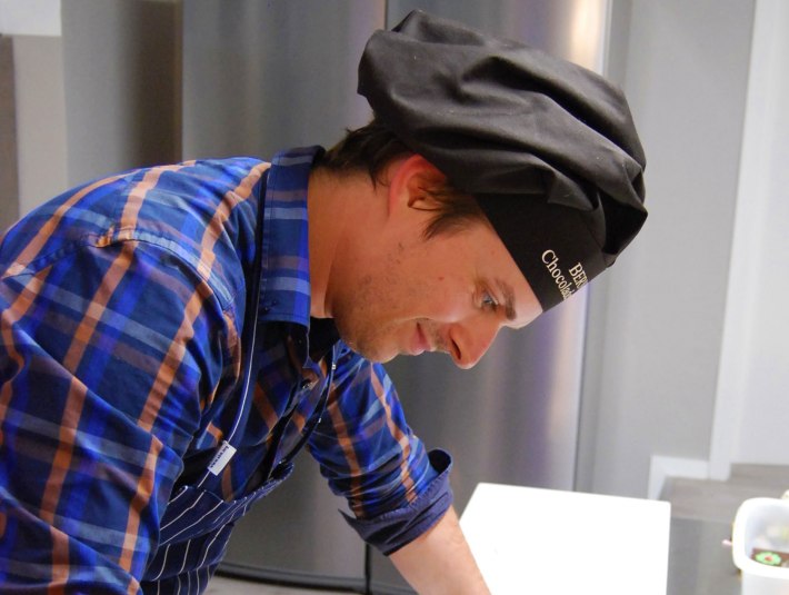 Georg Bernhofer bei der Arbeit, &copy; BERNHOFER|BCM Loewe