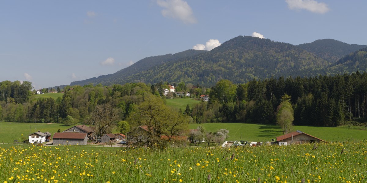 Blick von Schönau auf Bad Heilbrunn, © Lisa Bahnmüller