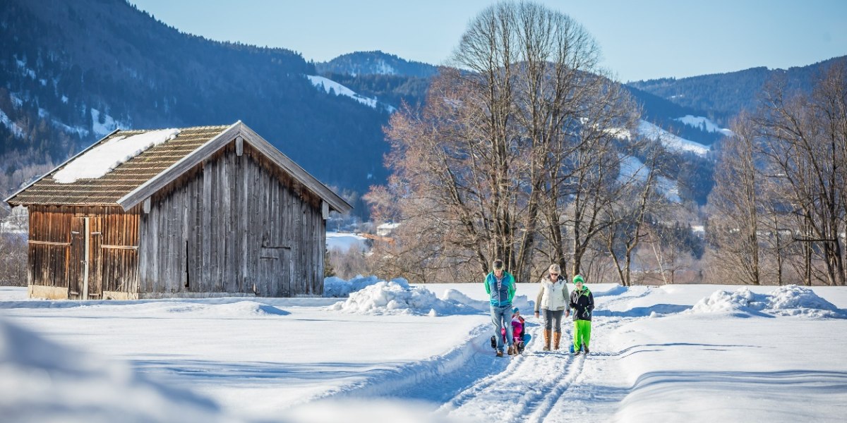 Winterwanderung am Höhenweg in Richtung Arzbach, © Tourismus Lenggries