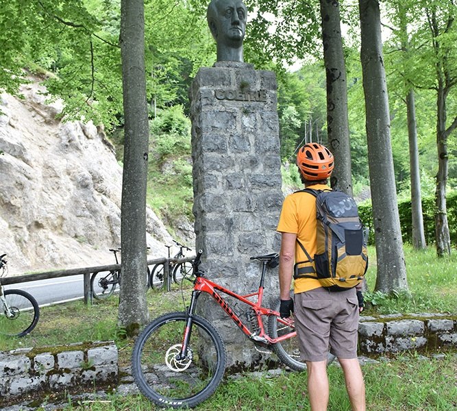 Radrundtour Seen, Berge, Museen, © Community
