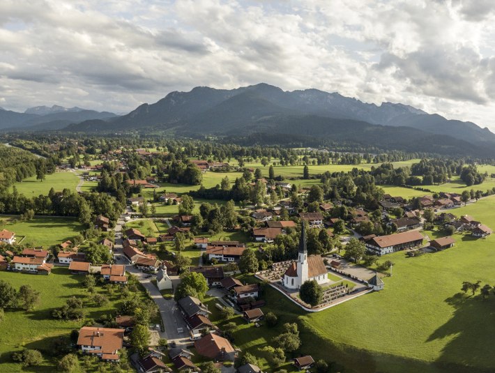 Das Isartal s&uuml;dlich von Bad T&ouml;lz, &copy; oberbayern.de|Peter von Felbert